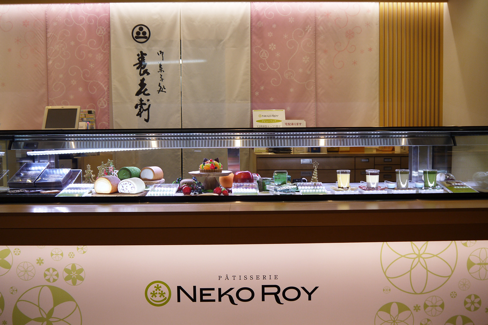 店舗デザイン インスタ映え 写真 ウォールデザイン レンガ調