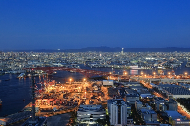 夜間の街を安心にする“光のセキュリティデザイン“